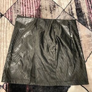 SHEIN Leather Black slit Skirt with seamless zipper